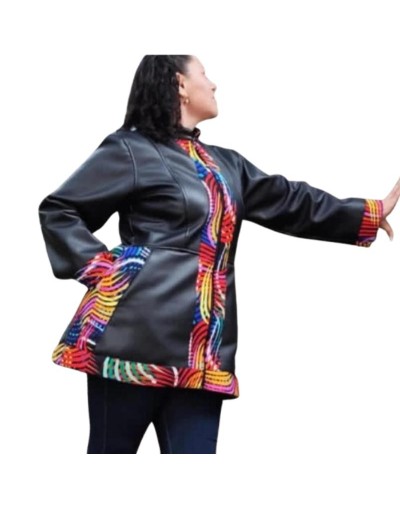 Chaqueta estilo kimono en cuero sintético con detalles en tela africana  para dama
