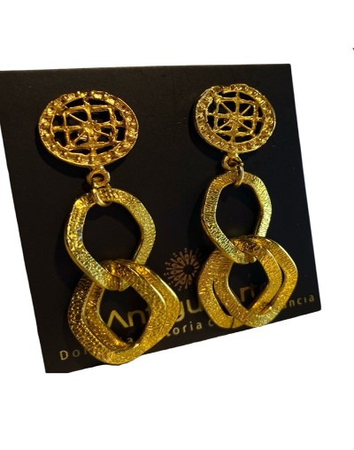 ARETES PRECOLOMBINOS EN BAÑO DE ORO