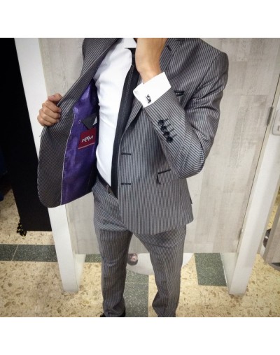Traje gris Metalizado