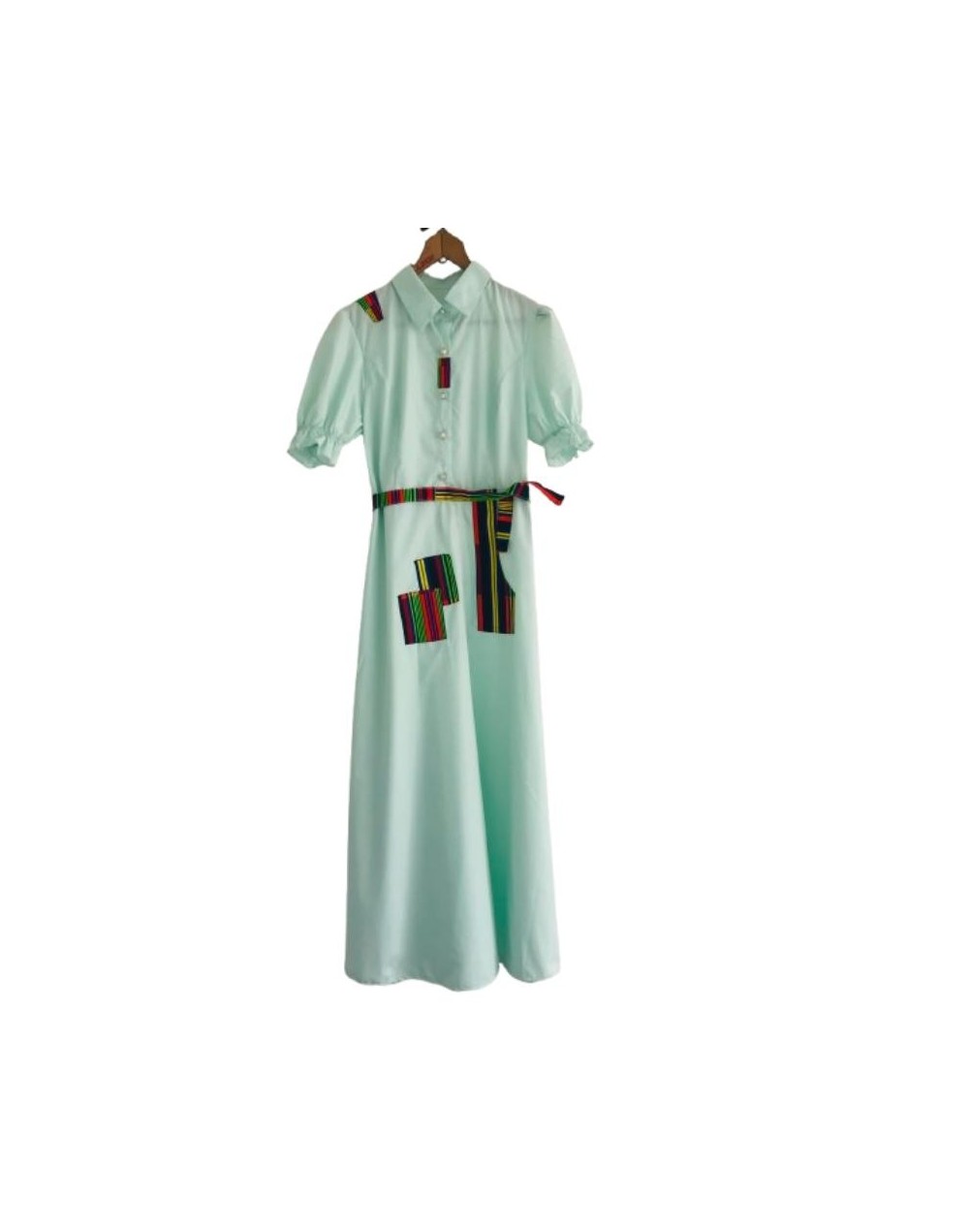 Vestido verde menta con aplicaciones de color Diana  Martínez
