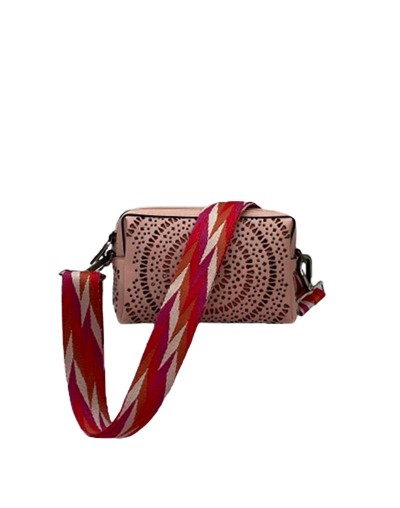 BOLSO CALA PERFORADO ROSA