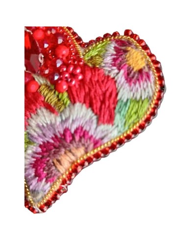 PRENDEDOR CORAZON JARDIN DE FLORES