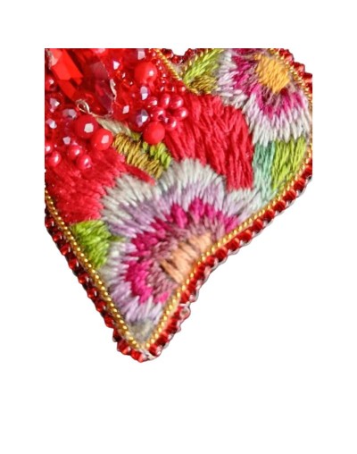 PRENDEDOR CORAZON JARDIN DE FLORES