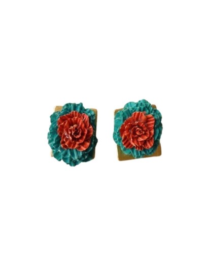 ARETES EN AMERO EN FORMA DE FLOR