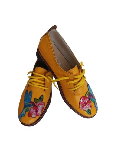 Mocasín Amarillo Bordados 