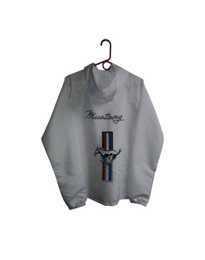 Chaquetas rompevientos