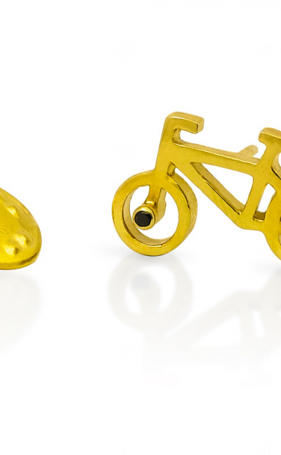 Pin de bike pro dorado y circón negro