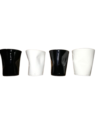 Vasos arrugados en cerámica