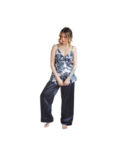 Pijama blusa satín estampado tirantas y pantalón largo