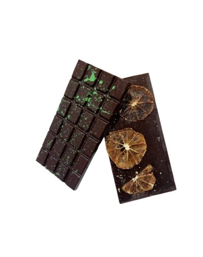 BARRA DE CHOCOLATE AL 55% CON NARANJA DESHIDRATADA Y ESPECIA CURCUMA