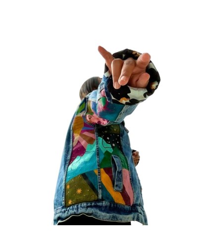 Chaqueta de jean pintada a mano