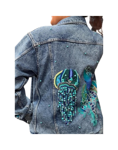 Chaqueta de jean pintada a mano