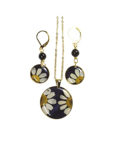 Collar Manzanilla con Aretes