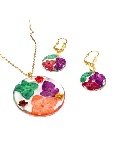 Collar Encapsulado con Aretes