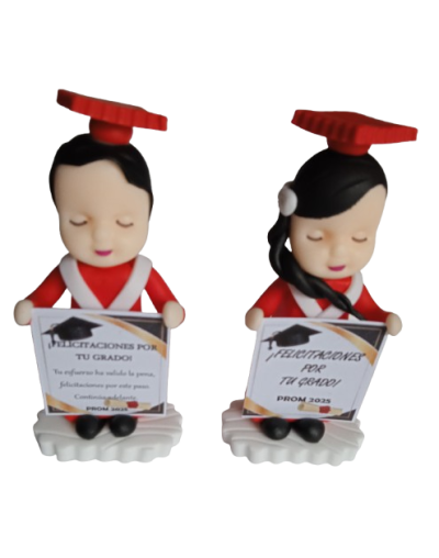 recordatorios de grado elaborados en porcelanicrón, una forma única y significativa de conmemorar el cierre de una etapa académi