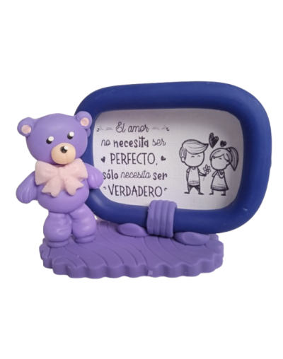 Portarretratos de Porcelanicrón - Amor y Amistad con Osito 🐻💖 Un detalle tierno y personalizado para celebrar el cariño en tod