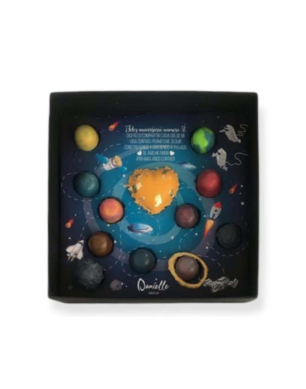 Estuche ChocoGalaxia – Bombones rellenos y corazón cósmico personalizable