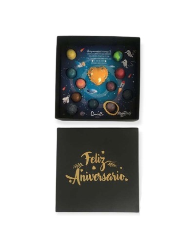 Estuche ChocoGalaxia – Bombones rellenos y corazón cósmico personalizable