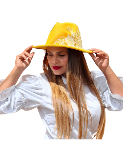 Sombrero Joya de la Noche Amarillo