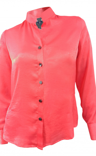 Blusa camisa salmon manga larga en seda con botones en la espalda