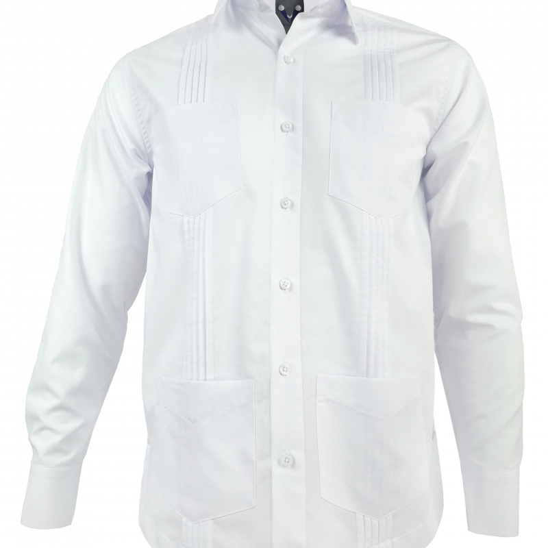 Camisa guayabera blanca con alforzas