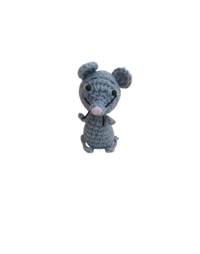 Ratoncito amigurumi pequeño