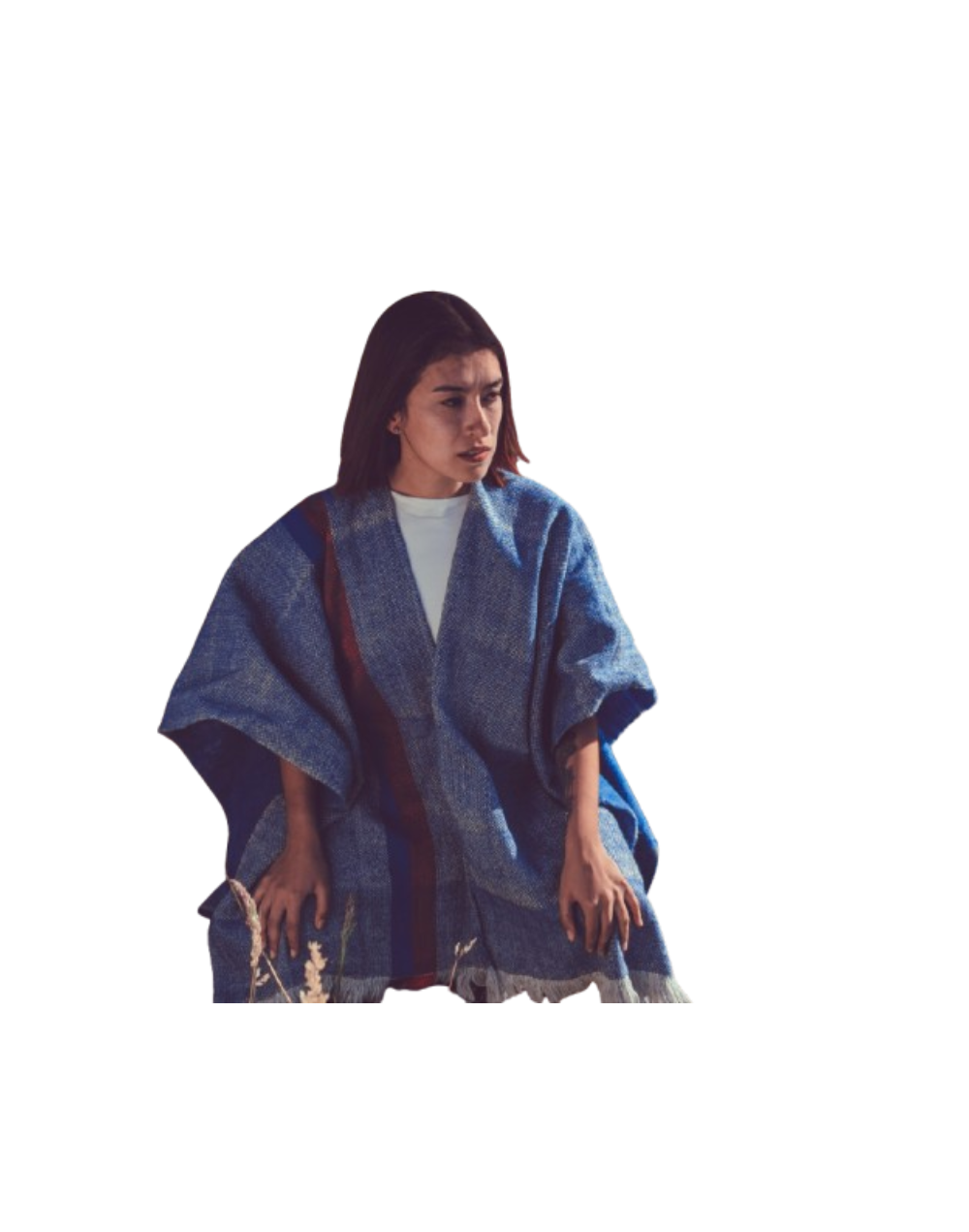 Capa ruana color azul rey con franja roja y azul vertical