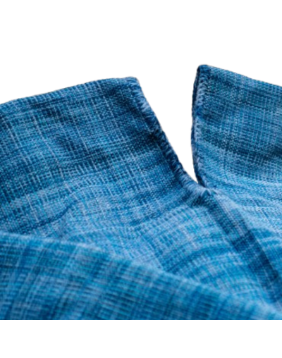 Ruana en hilo lana en tres tonos de azul