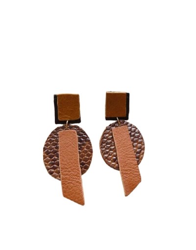 ARETES EN CUERO