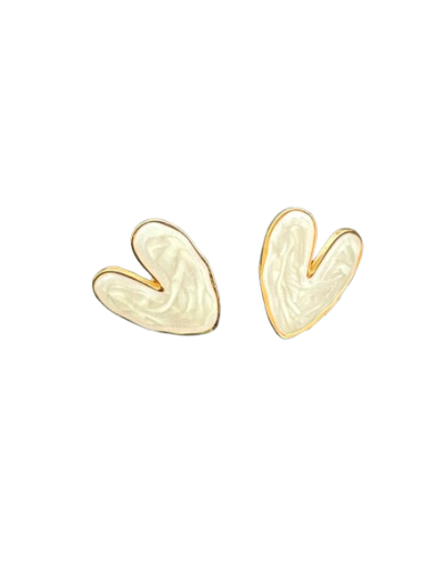 Aretes de corazón blanco