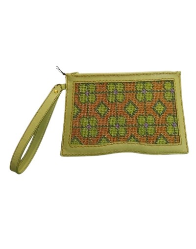 BOLSO TIPO CLUTCH MEDIANO