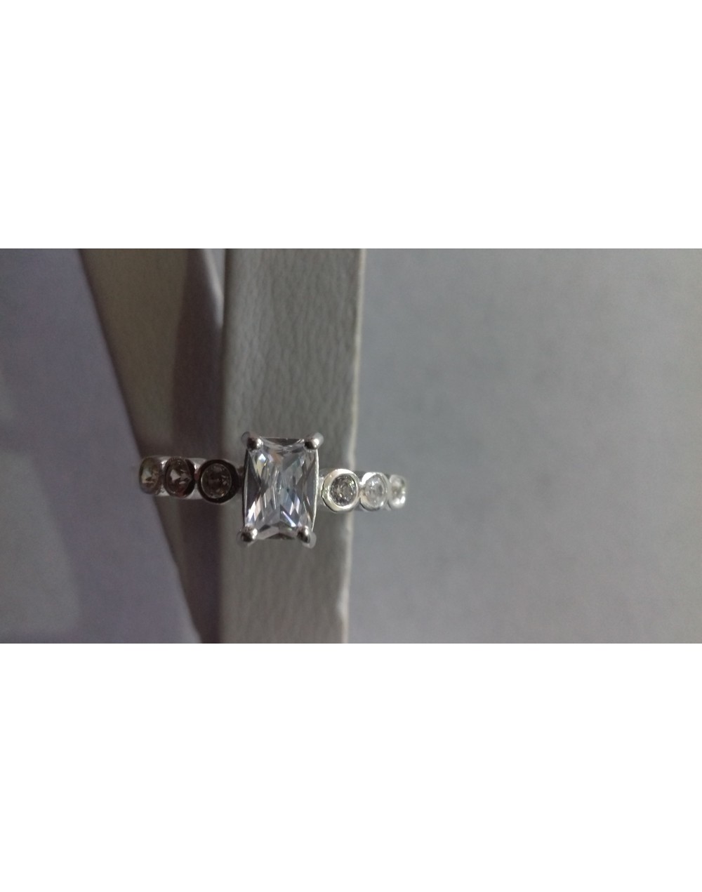 Anillo de compromiso en plata 925