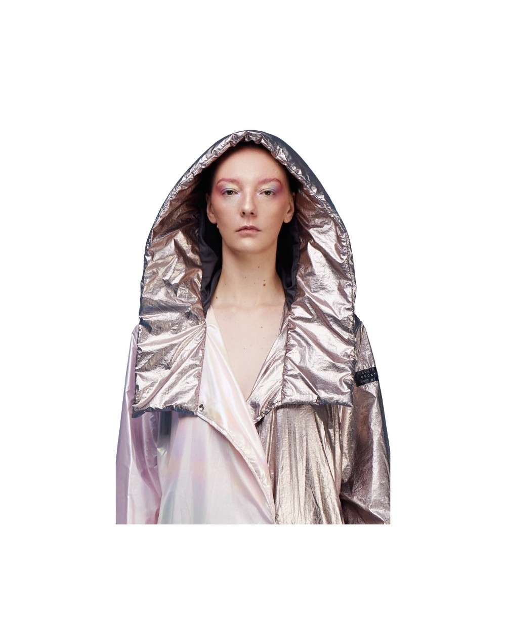 Abrigo Metalizado para la Lluvia 