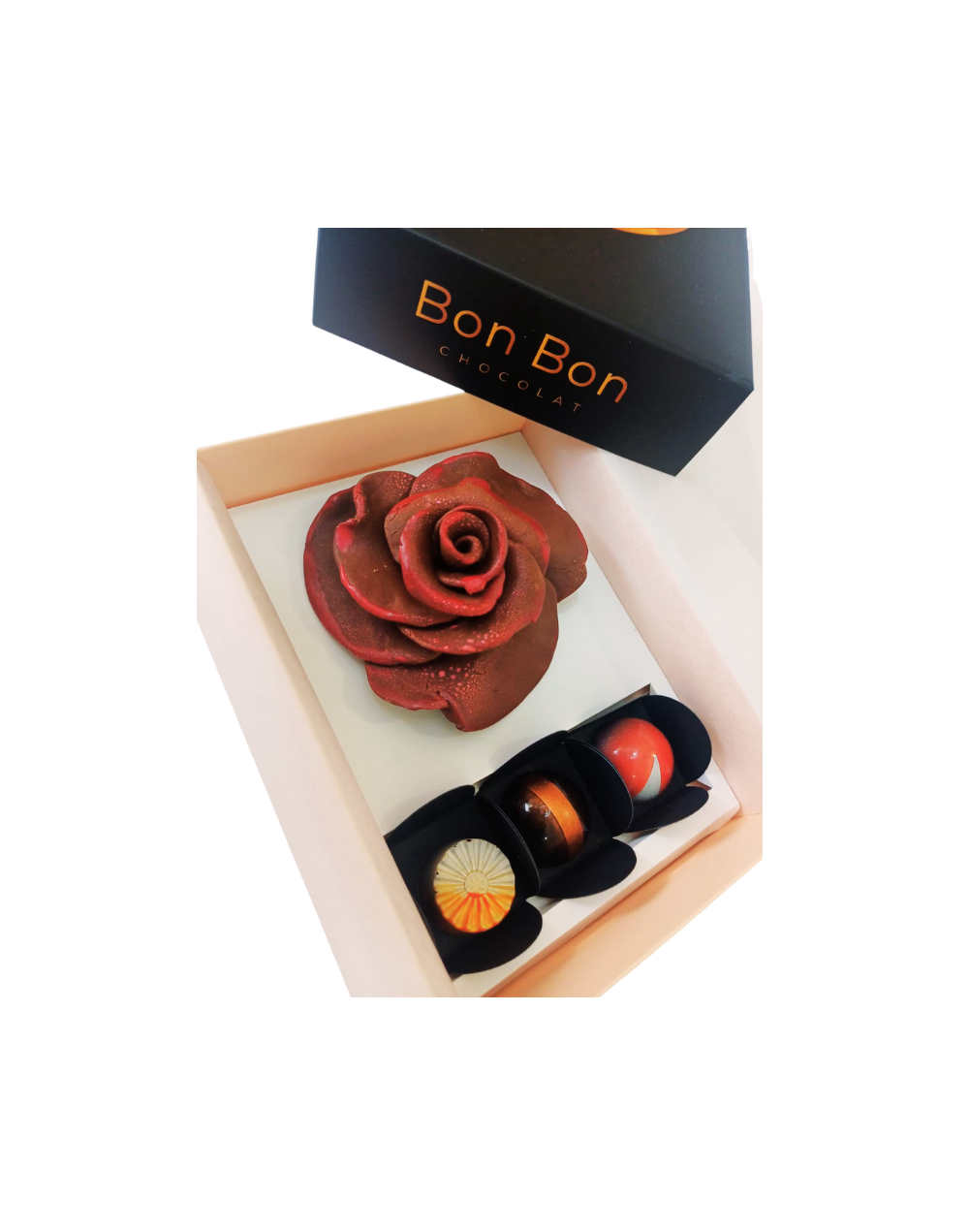 Caja de bombones Encanto de cacao en chocolate