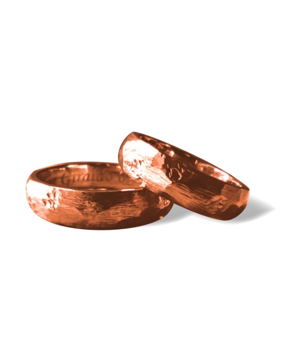 Argollas de matrimonio facetadas texturadas