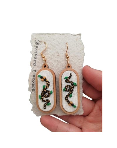 Aretes serpiente sabanera