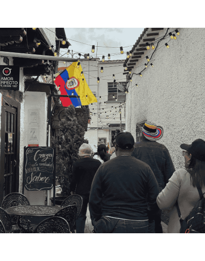 Candelaria y Monserrate Historia y Tradición