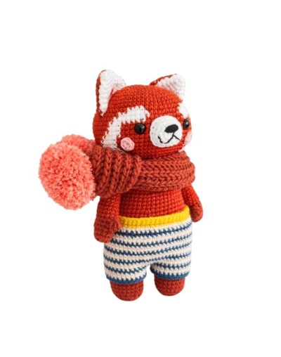 Ron panda rojo amigurumi 