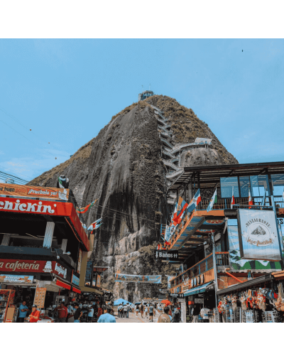 Colombia 360°: Historia, Naturaleza y Cultura