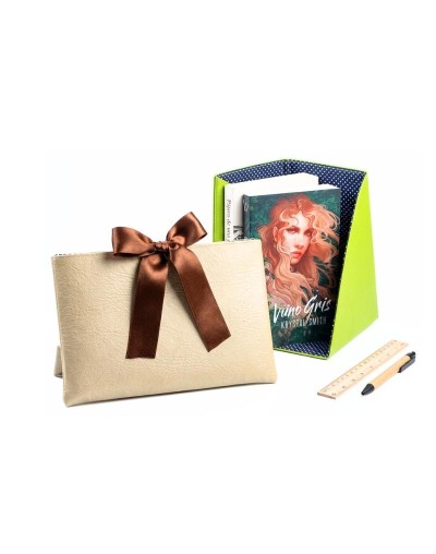 FUNDA PARA LIBROS MUJER 01