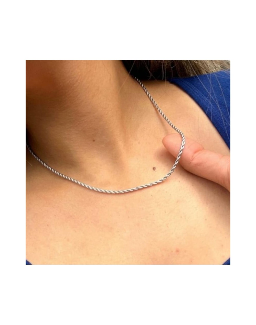 Cadena  Tipo Lazo plateado