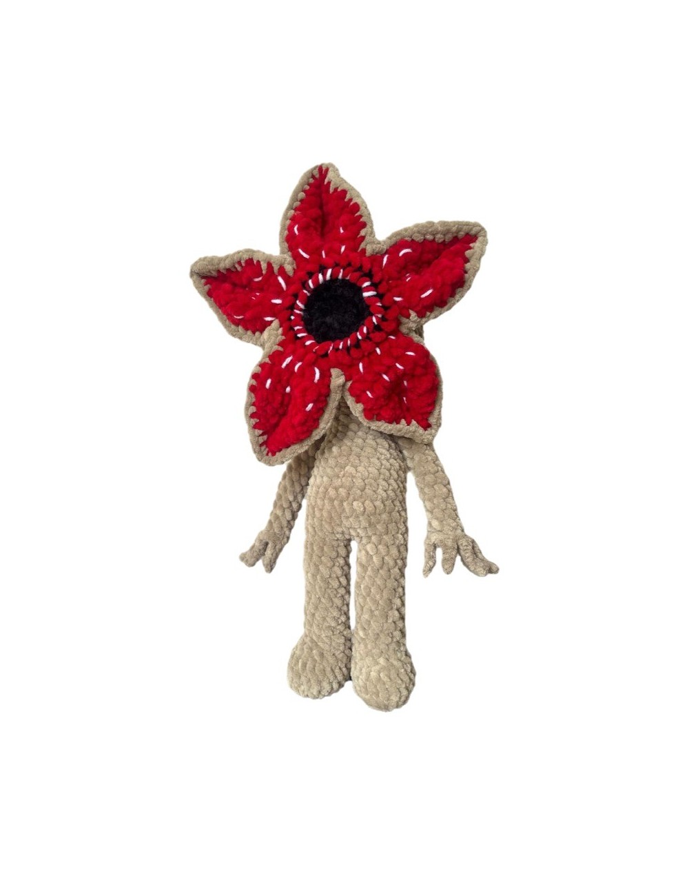 Criatura amigurumi tejida a mano | Figura geek artesanal