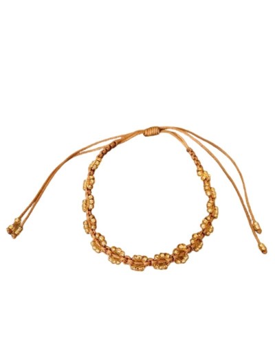 MANILLA TEJIDA EN HILO CON MOSTACILLAS