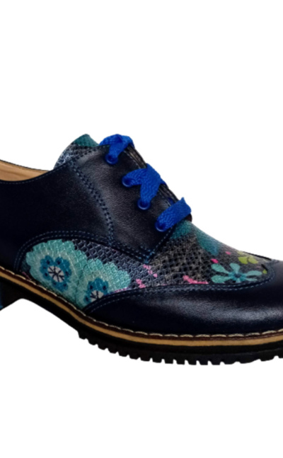Ref 160  zapato cuero azul y folia  **ultimos pares de coleccion**