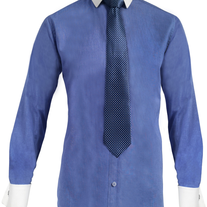 Camisa formal azul celeste slim cuello y puños blancos para mancornas