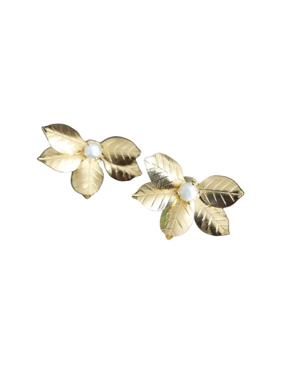 Aretes: Jazmín de amor.