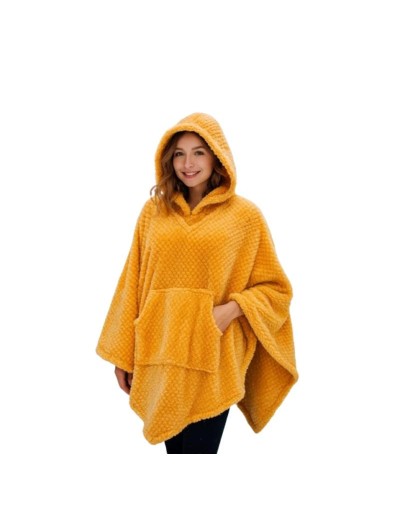 Ruanas, en material piel piña