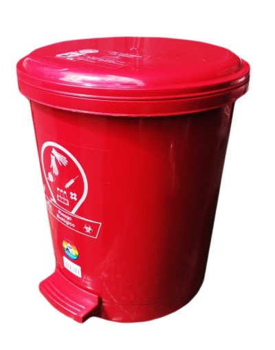 Papelera caneca de 13 litros con apertura de pedal