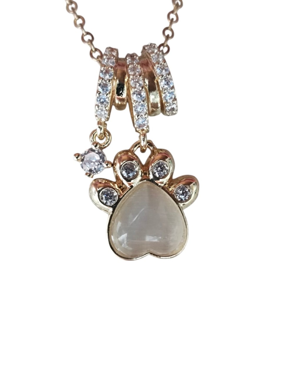 Collar con dijes huellita