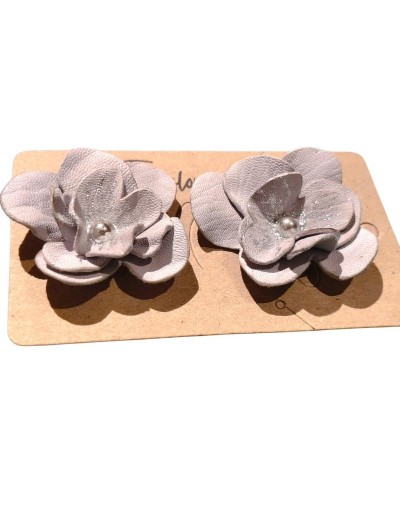 Aretes en forma de flor Rosalias